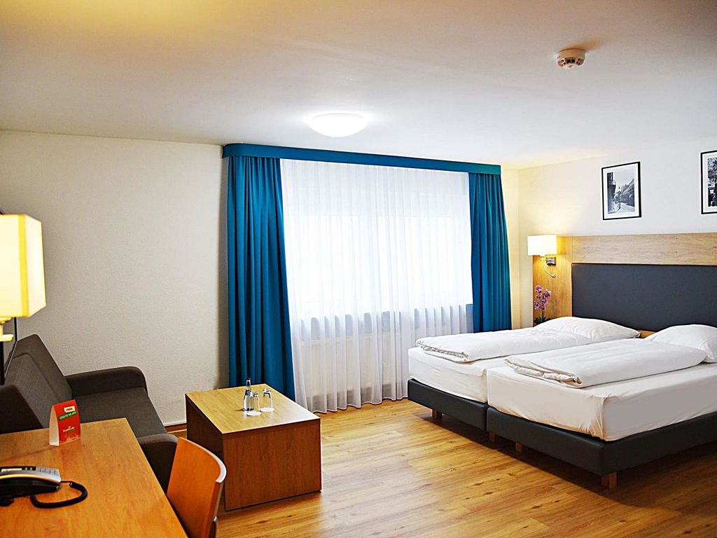 Zur Krone Garni-Hotel