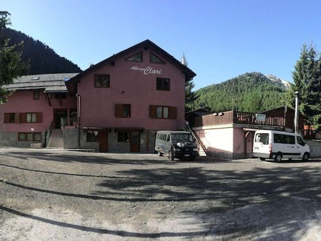 Hotel Clari