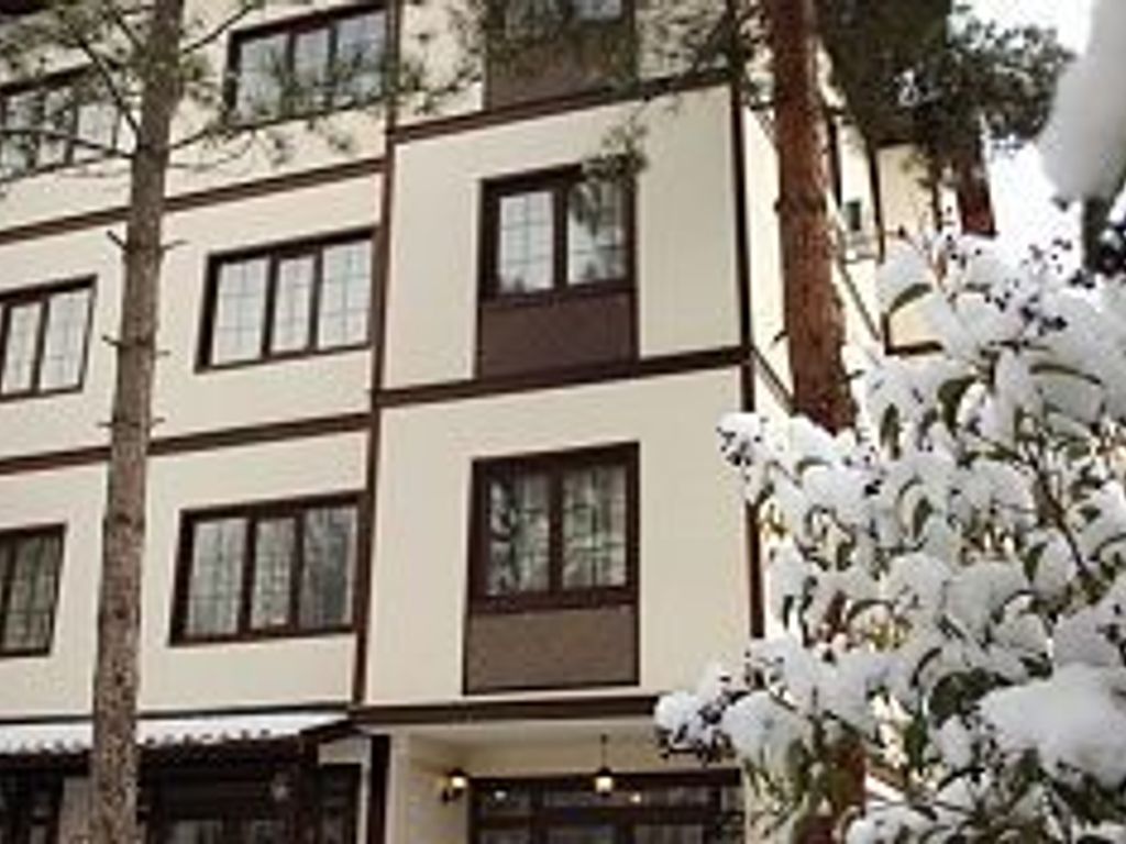 Diamond Park Hotel