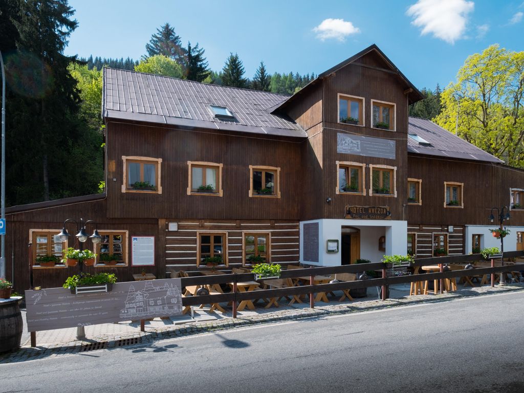 Hvezda