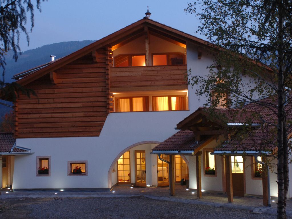 Castelir Suite Hotel
