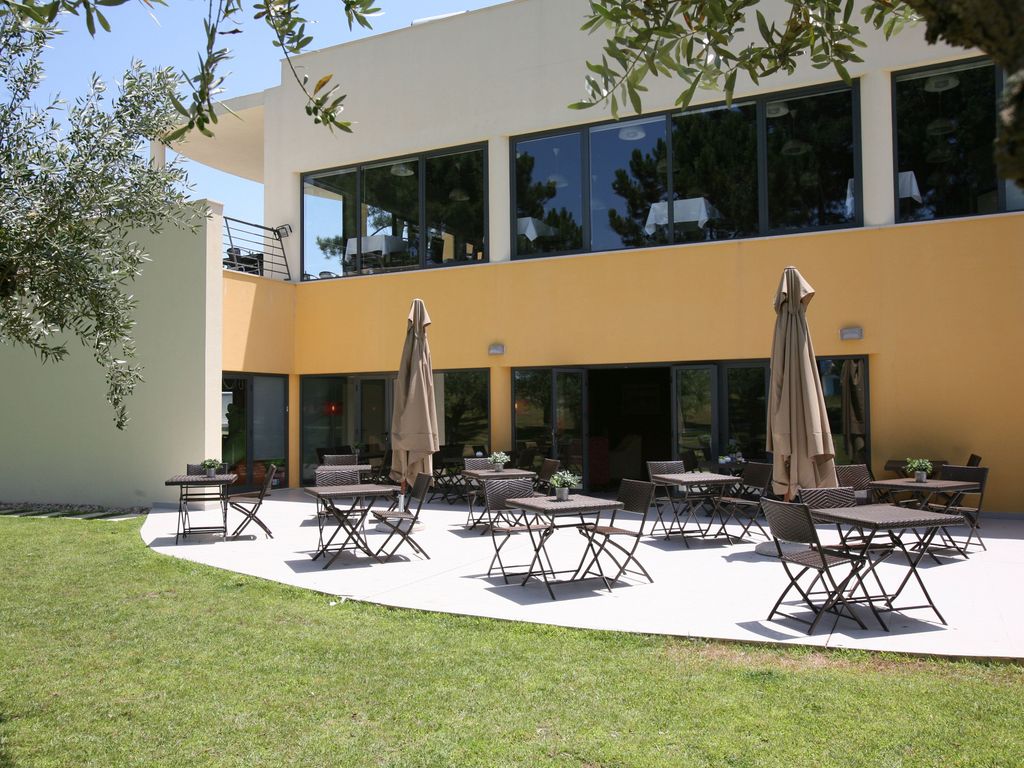 Arrabida Resort & Golf Academy