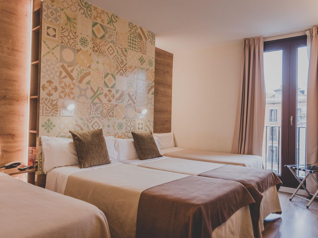 Mare Nostrum Hostal