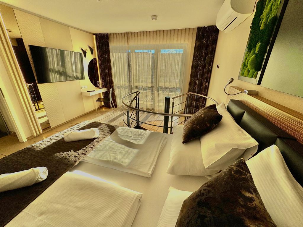 Boardinghouse HOME - adults only