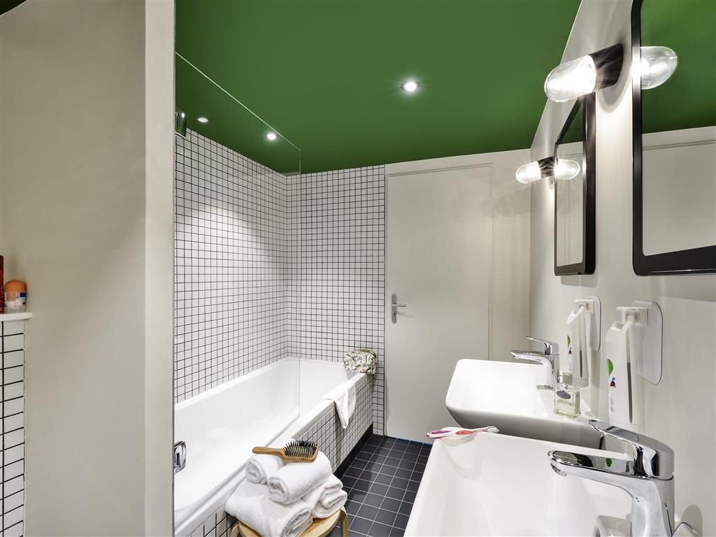 ibis Styles Lyon Meyzieu Arena Stadium