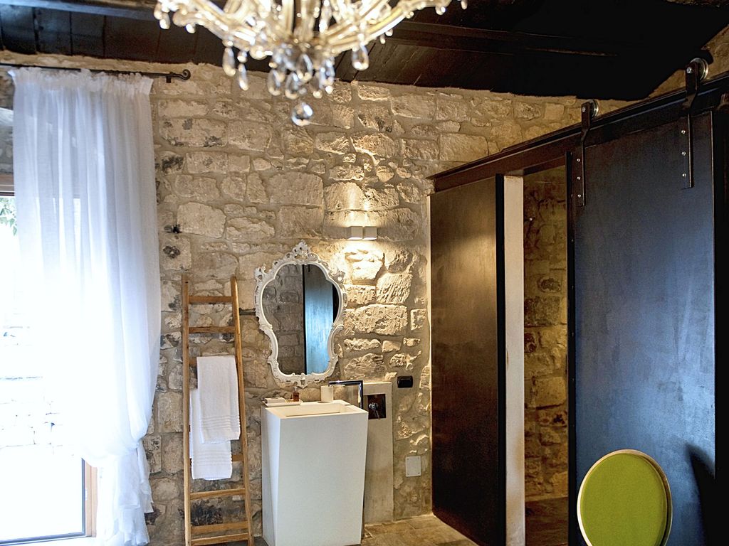Borgo Alveria