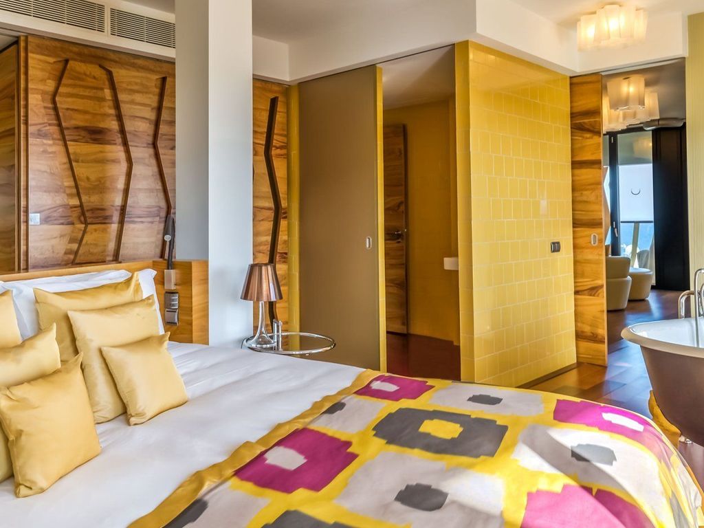 Bohemia Suites & Spa