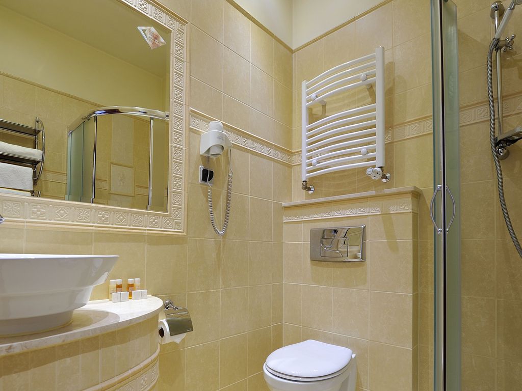 Diament Hotel Arsenal Palace Katowice-Chorzów