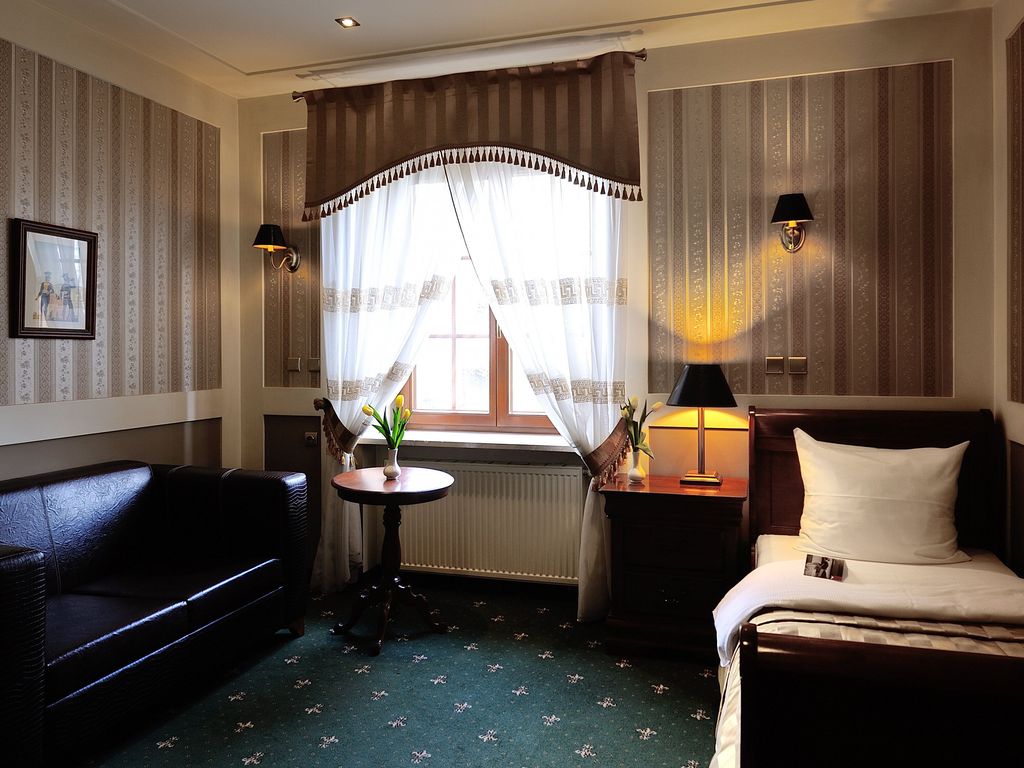 Diament Hotel Arsenal Palace Katowice-Chorzów