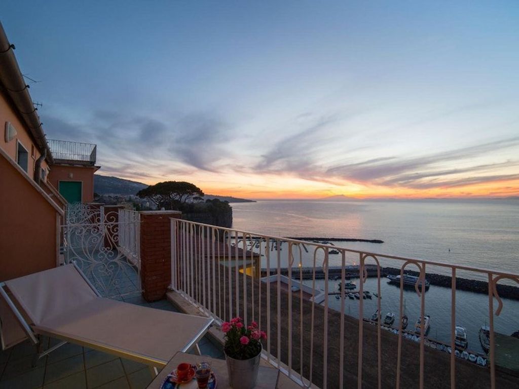 Hotel Cosmomare