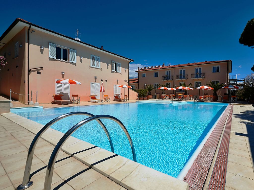 Bolgheri Marina Resort