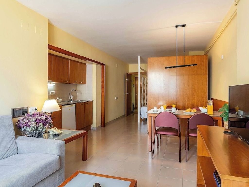 Aparthotel Bertran Aparthotel