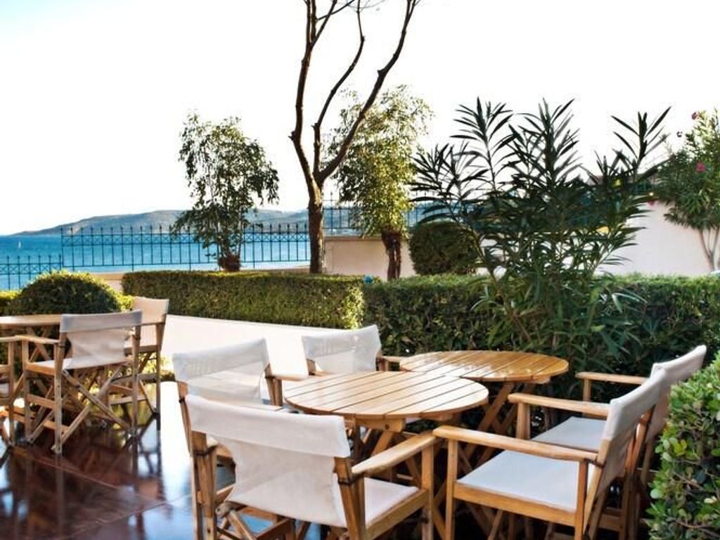 Sea Breeze Apartments Chios