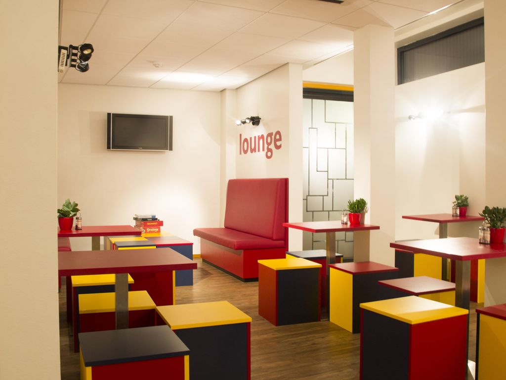 Bud Gett Hostel