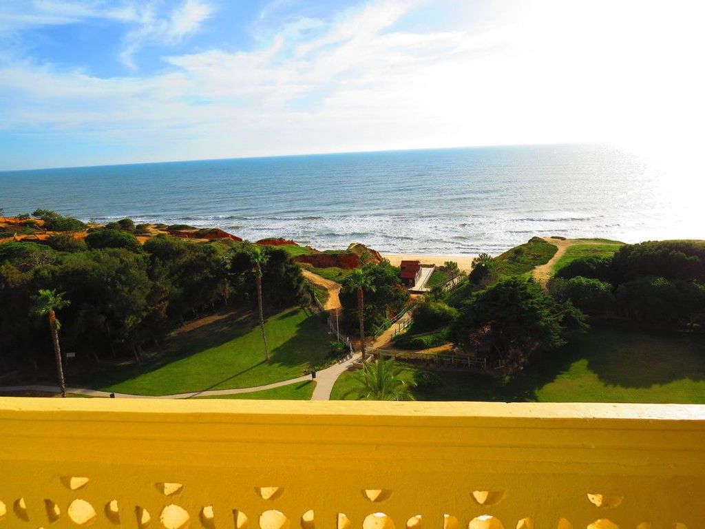 Alfamar Beach & Sport Resort