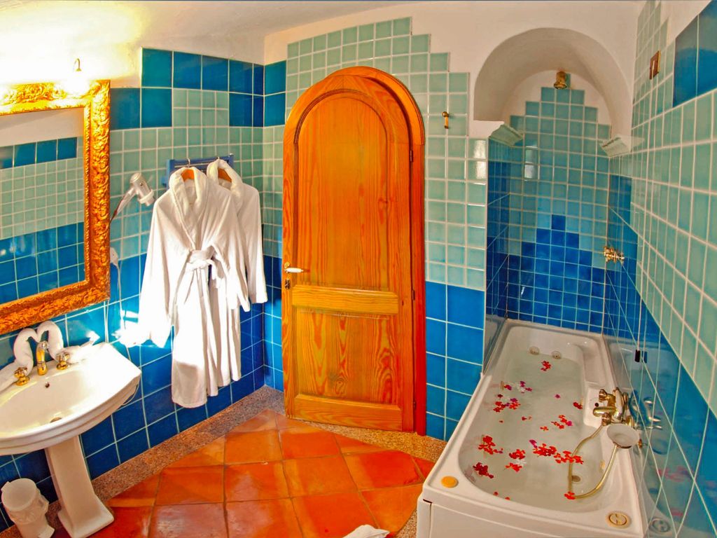 Monte Turri Luxury Retreat