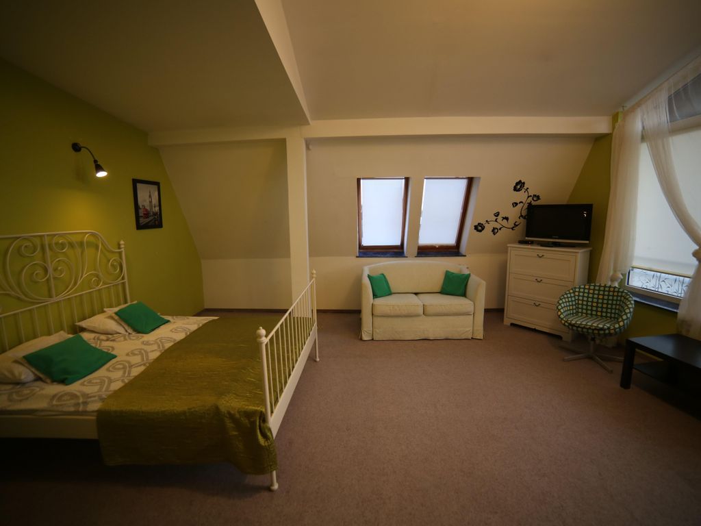 Motel Silver