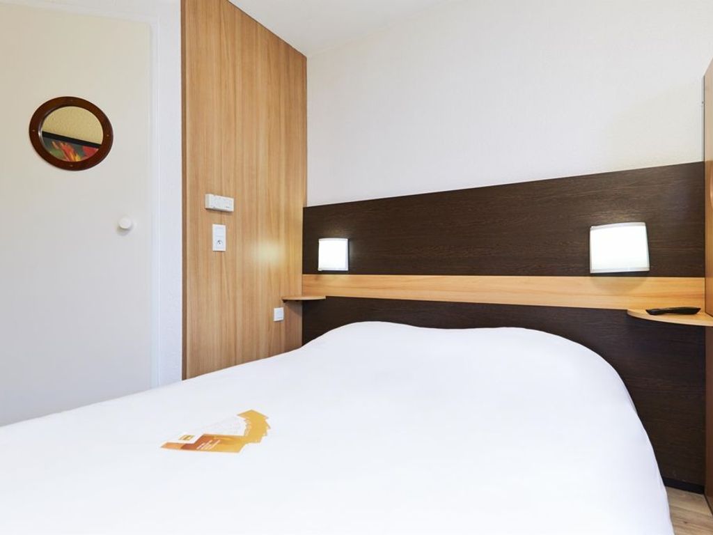 PREMIERE CLASSE PARIS OUEST - Gennevilliers Barbanniers Gennevilliers Barbanniers