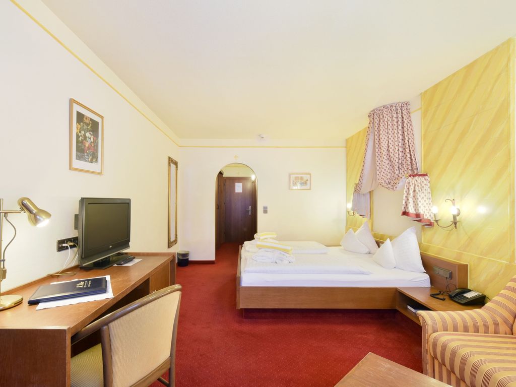 Mountains Hotel