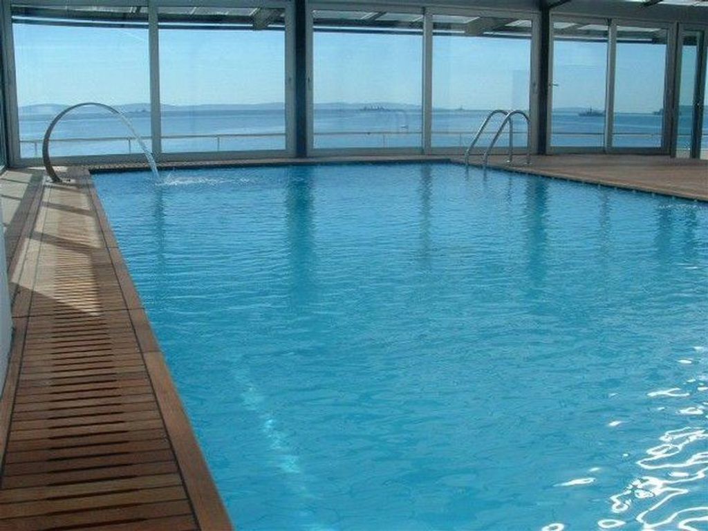 Gala Split