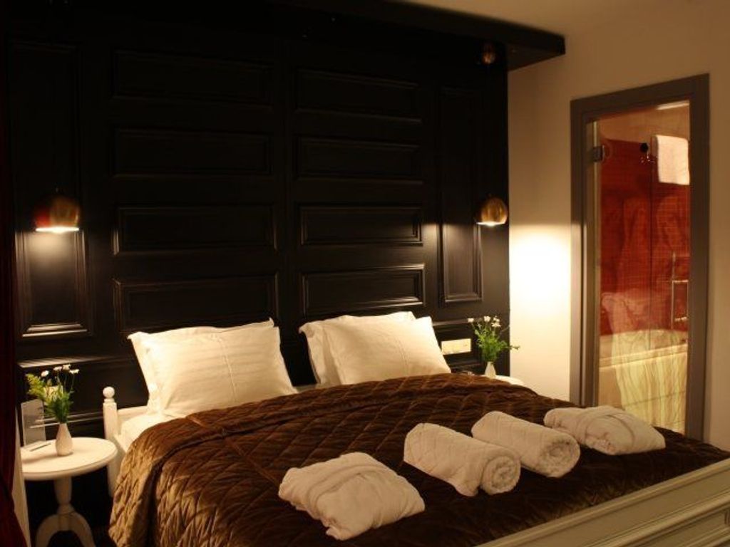 Senatus Hotel