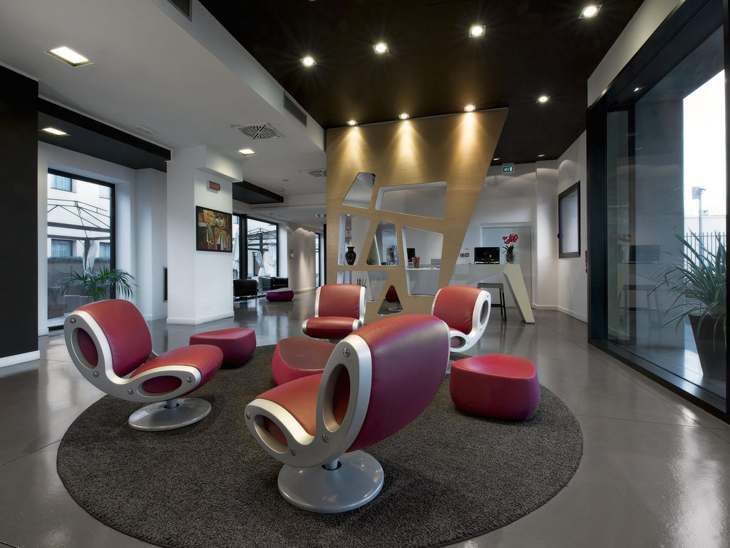 Neo Hotel