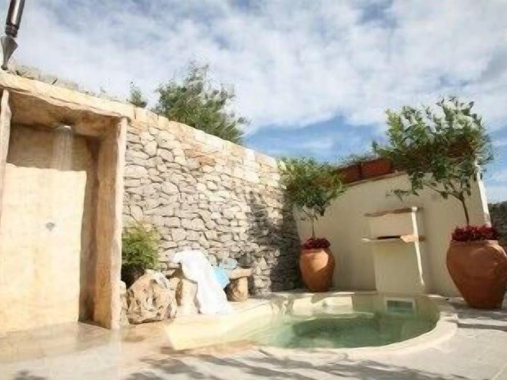 Masseria Quis Ut Deus