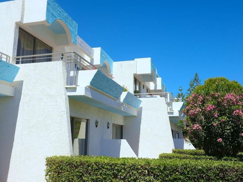Blue Horizon Hotel