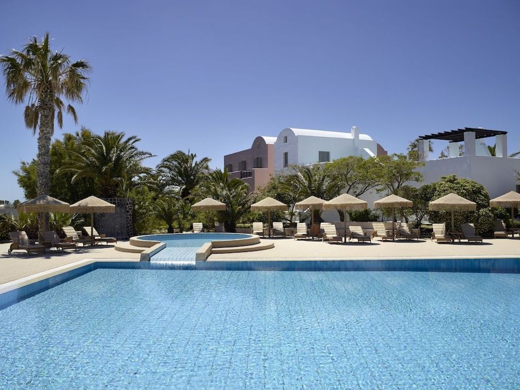 9 Muses Santorini Resort