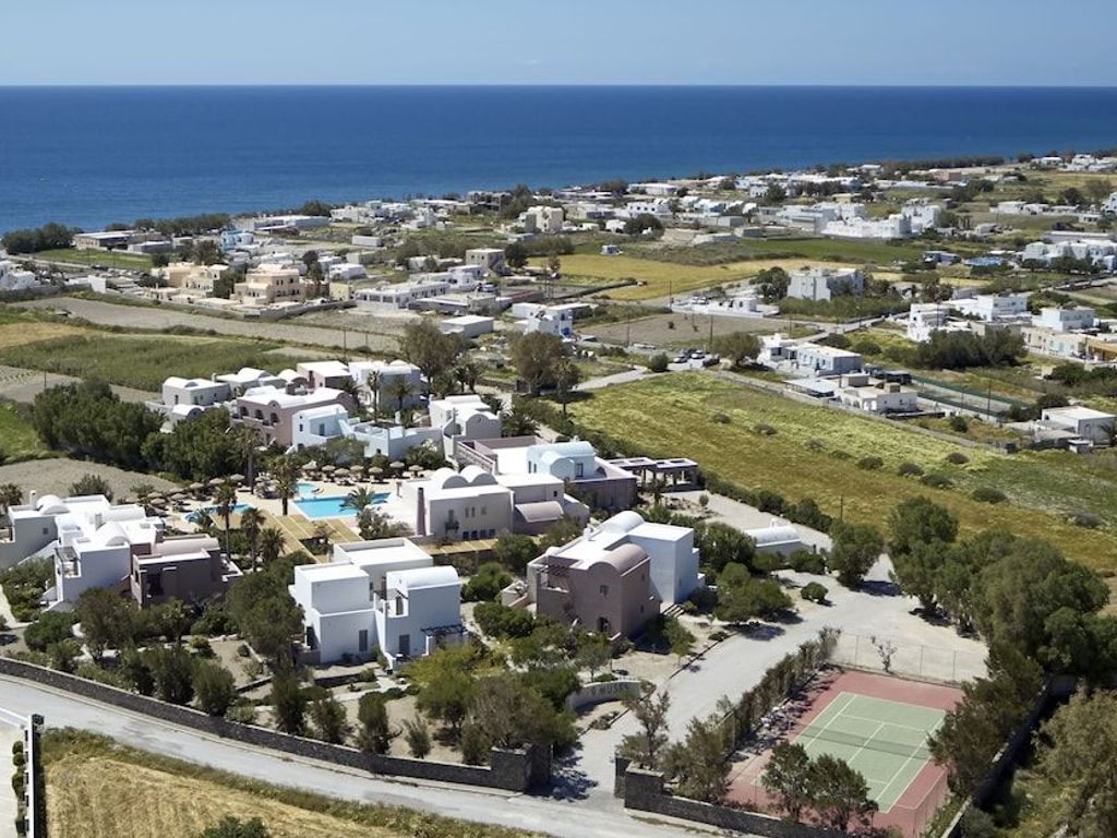 9 Muses Santorini Resort