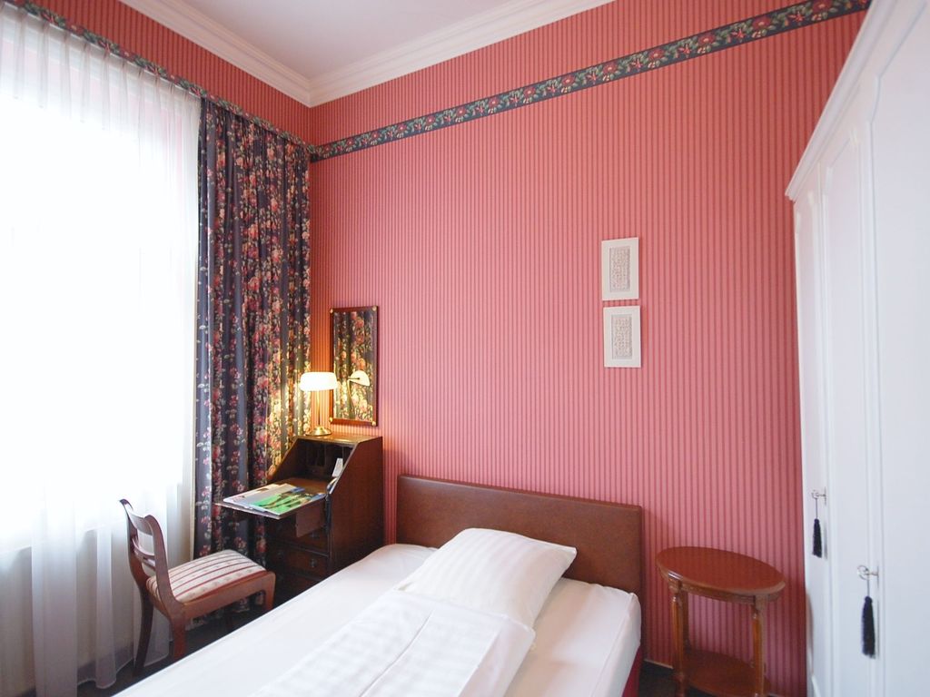 Das kleine Hotel