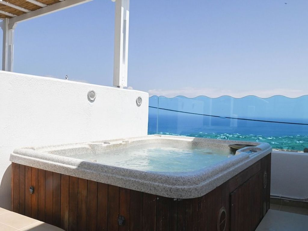 Amerisa Suites & Villa