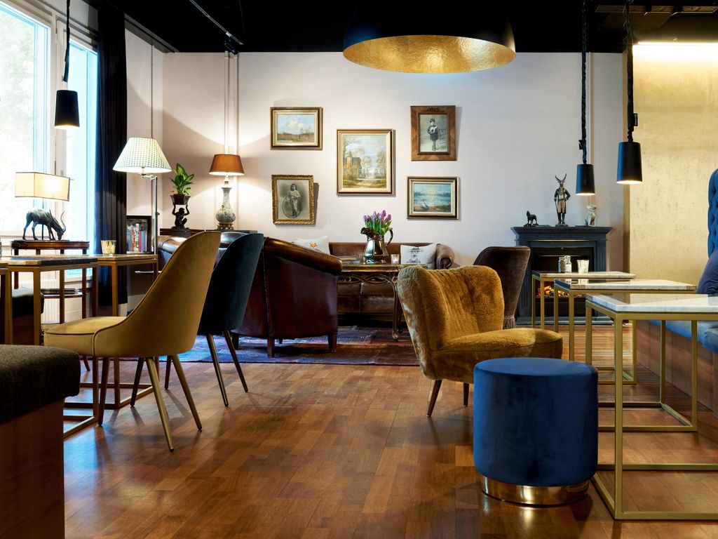 TTowzue5ownhouse Boutique