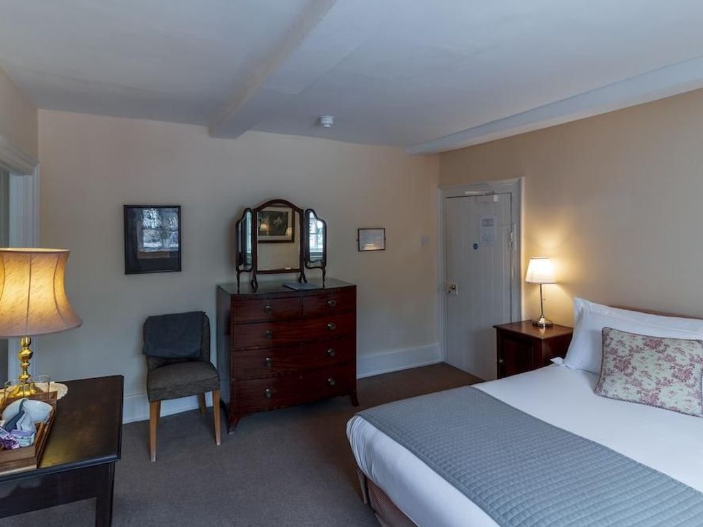 Spread Eagle Inn