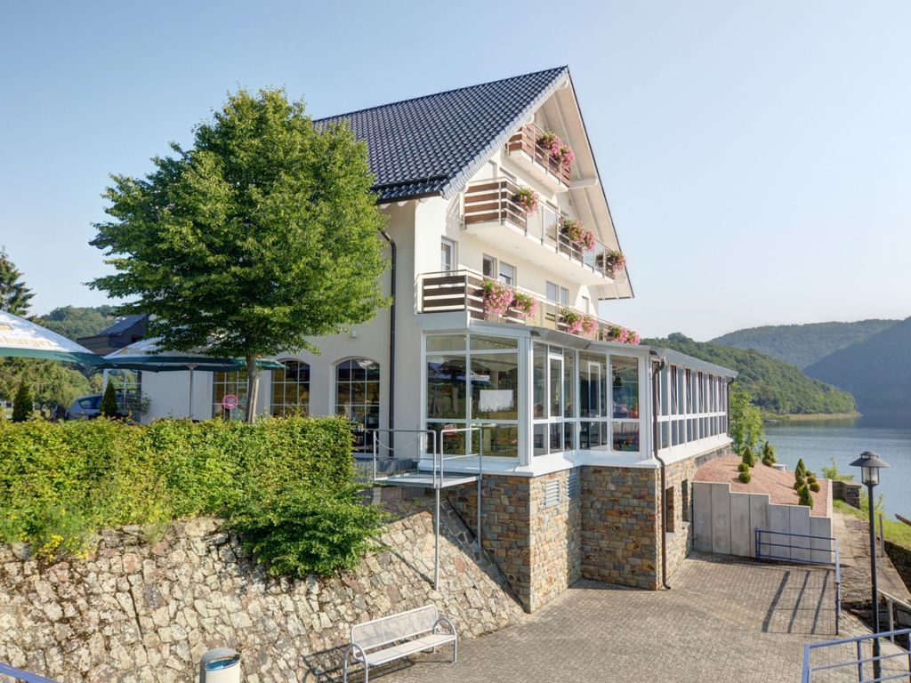 Garni Hotel Henn