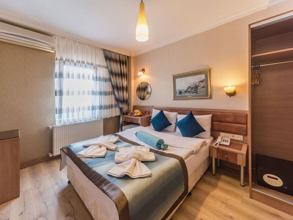 Senabil Hotel Old City