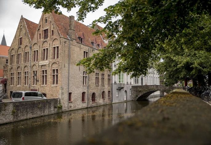 Canal View Hotel Ter Brughe by CW Hotel Collection