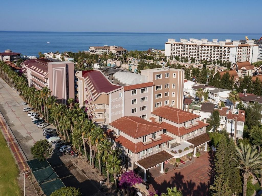 Club Dizalya Hotel