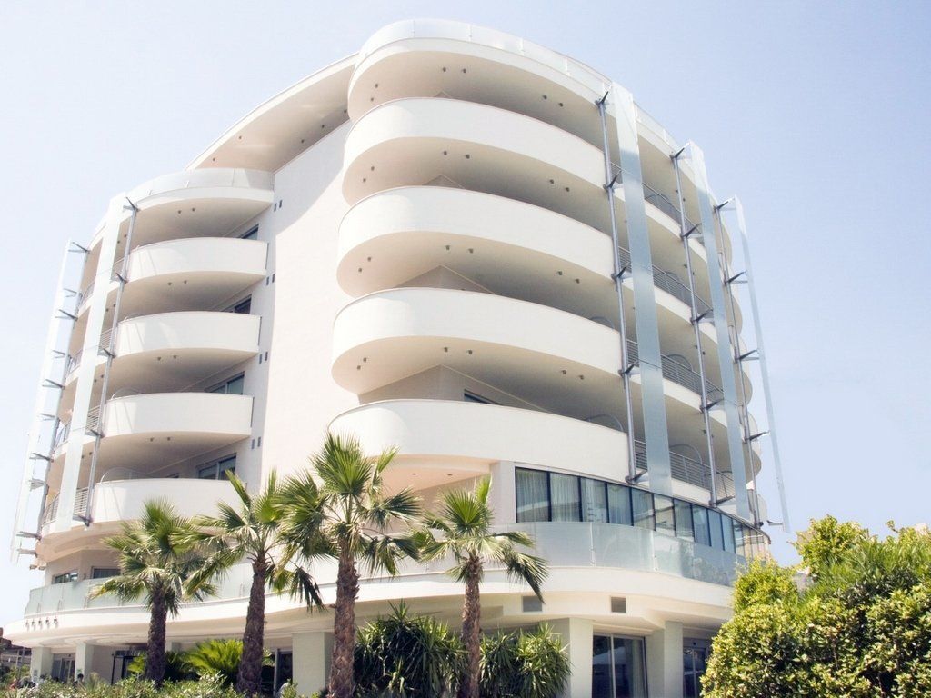 Premier & Suites Premier Resort