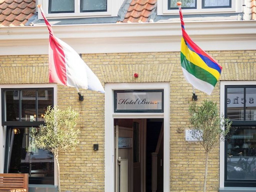 Hotel Buren