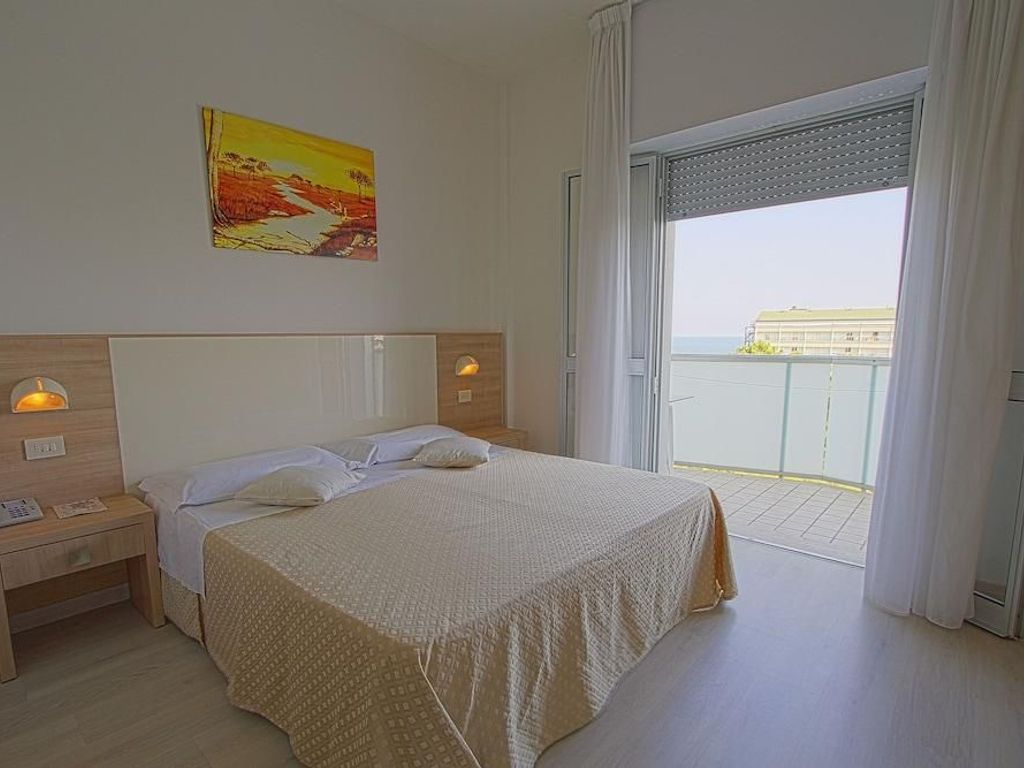 Hotel Sahara