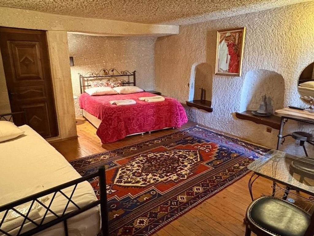 Nature Park Cave Hotel