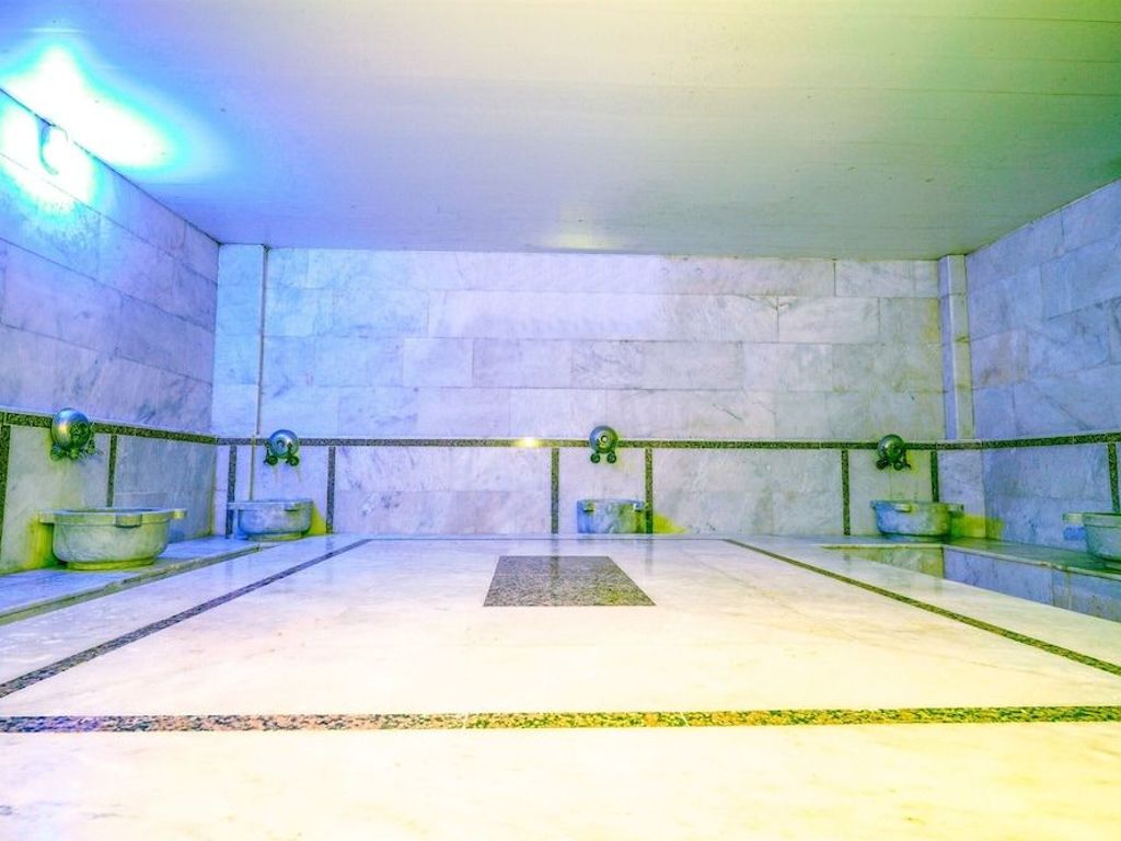 Arsi Hotel