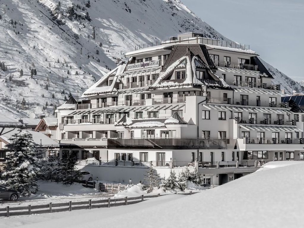 Hotel Alpenland