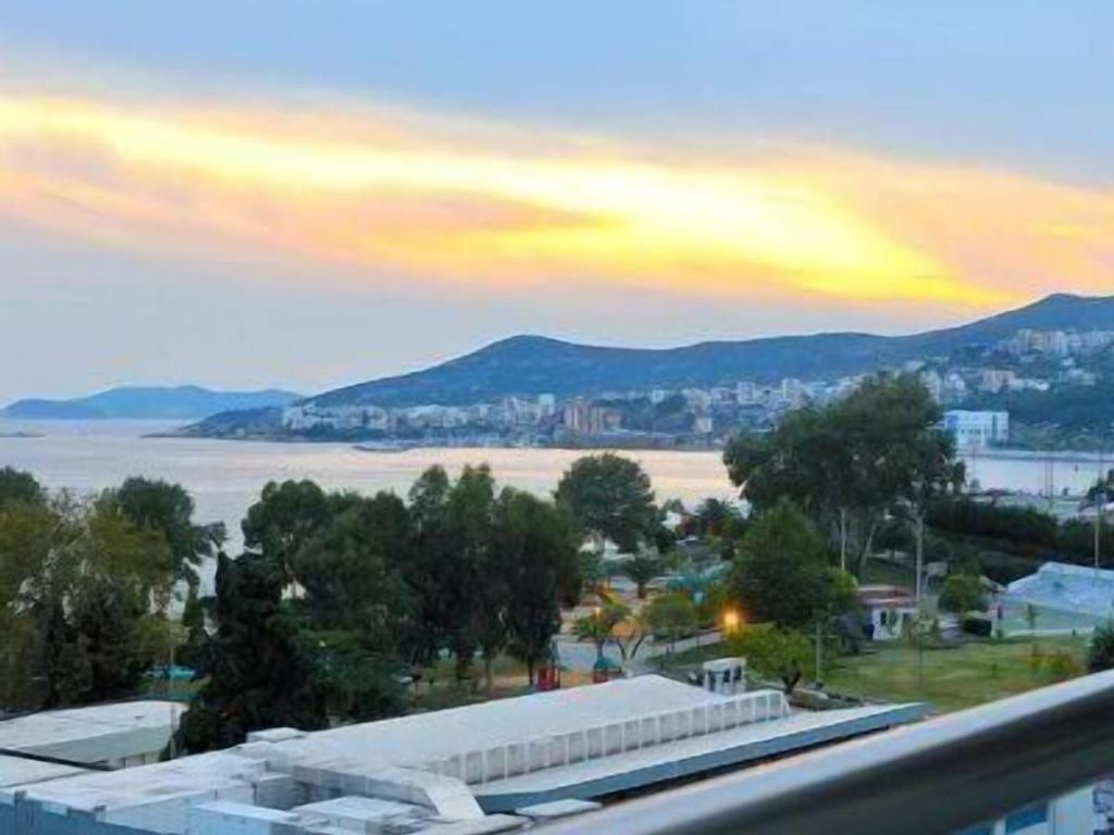Esperia Hotel