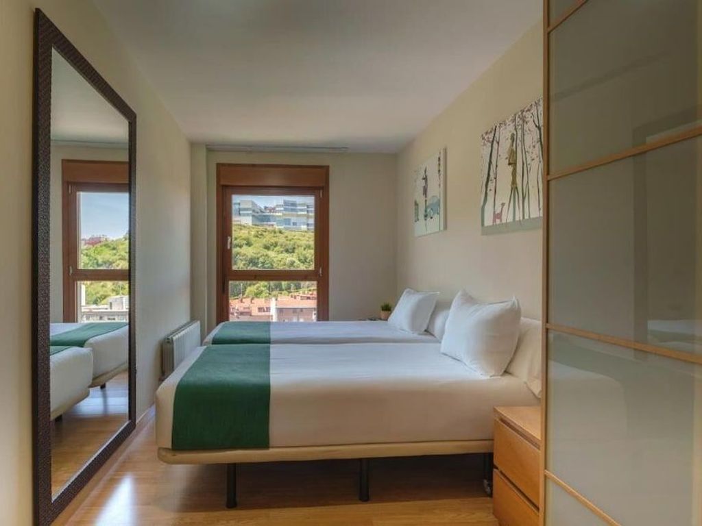 Spirit Apartamentos Atxuri Atxuri