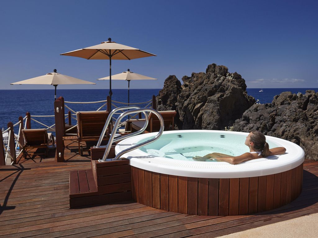 The Cliff Bay