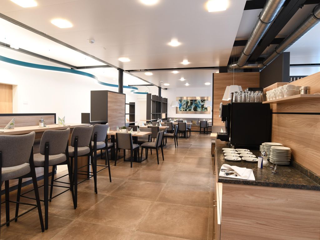 WESTSIDE Hotel Garni
