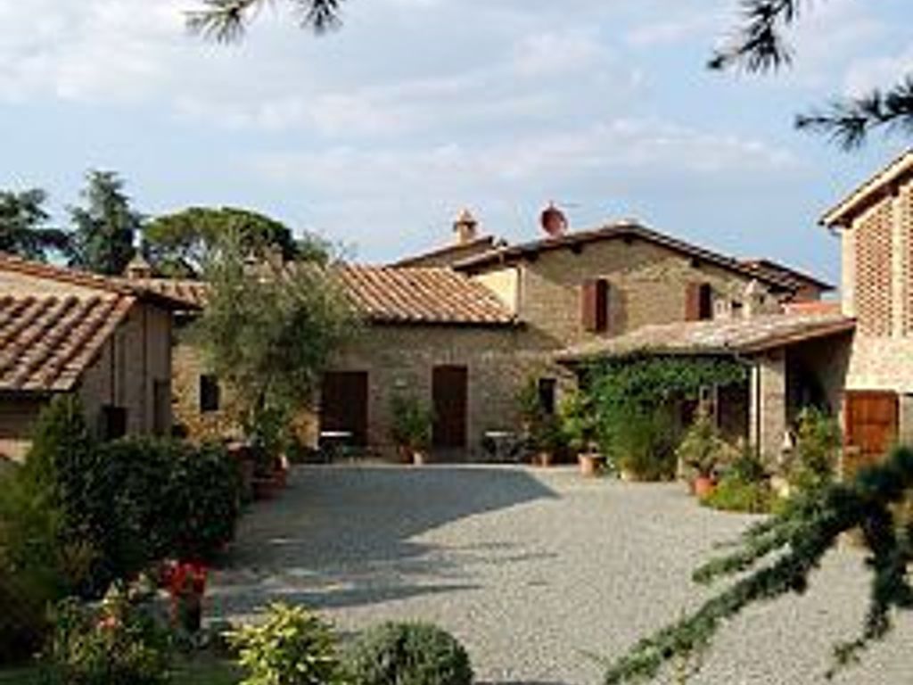 L'Aia Country Holidays - Farmhouse