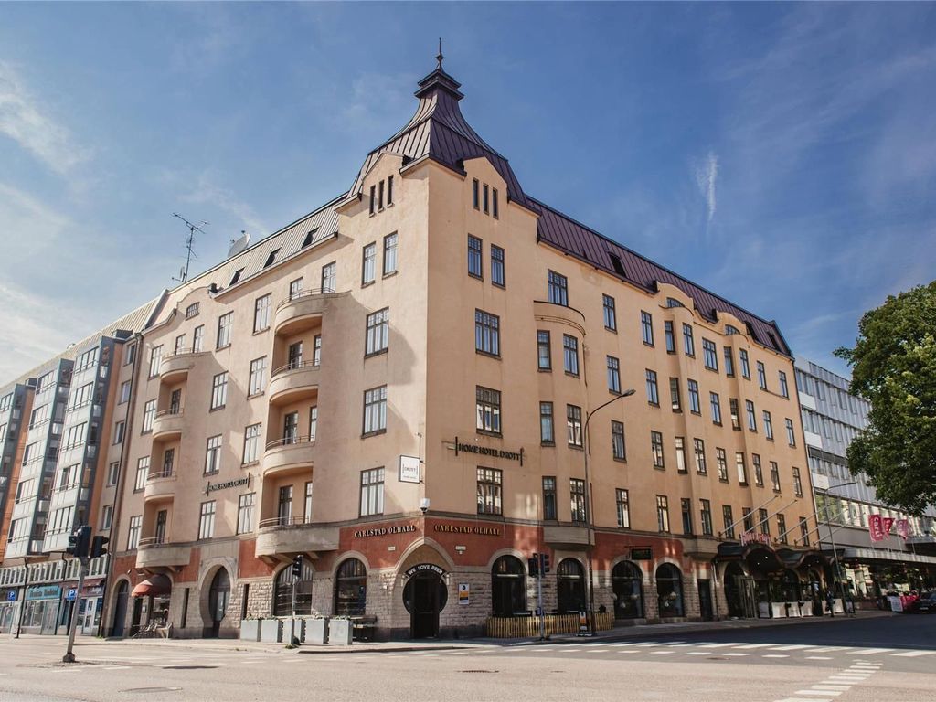 Home Hotel Drott